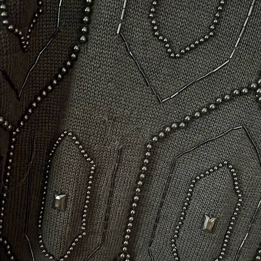 Vintage Black Geometric Patterned Sweater - Picture 2 of 6